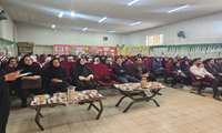 شرکت کارشناسان واحد سلامت نوجوانان، جوانان و مدارس در جشن سفیران سلامت دانش آموزی در مدرسه بعثت منطقه 9 به مناسبت هفته سلامت